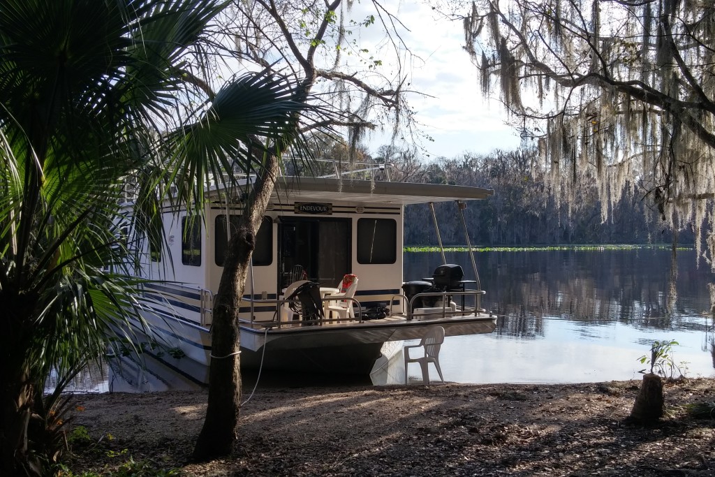 Docked on Lungren Island