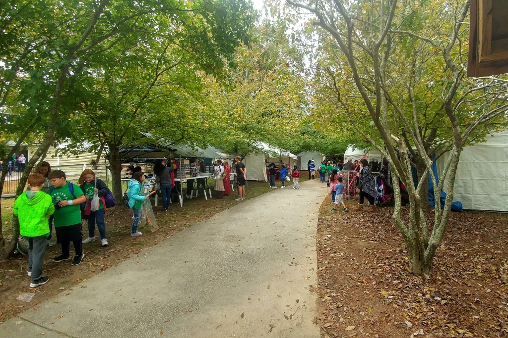 Vendor area